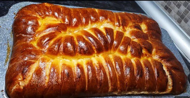 Идеальный пирог с яблоками и творогом на завтрак