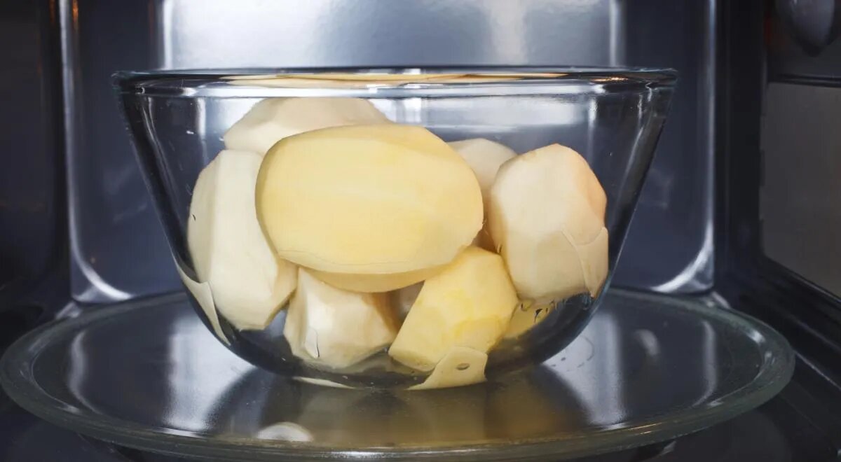 Как сварить картошку в микроволновке: простые шаги для отличного результата