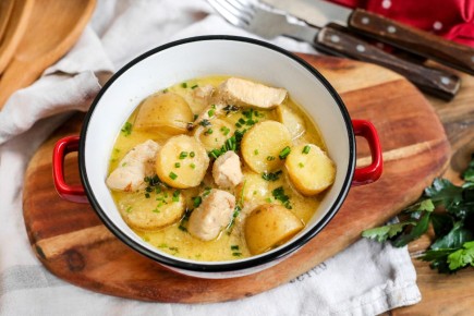 Волшебный ужин: Курица с бэби-картофелем в сливках