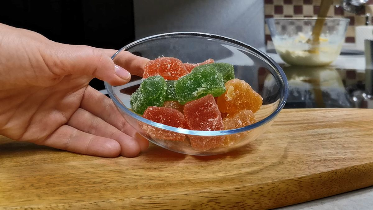 Необычный кекс с мармеладом, который удивит вас