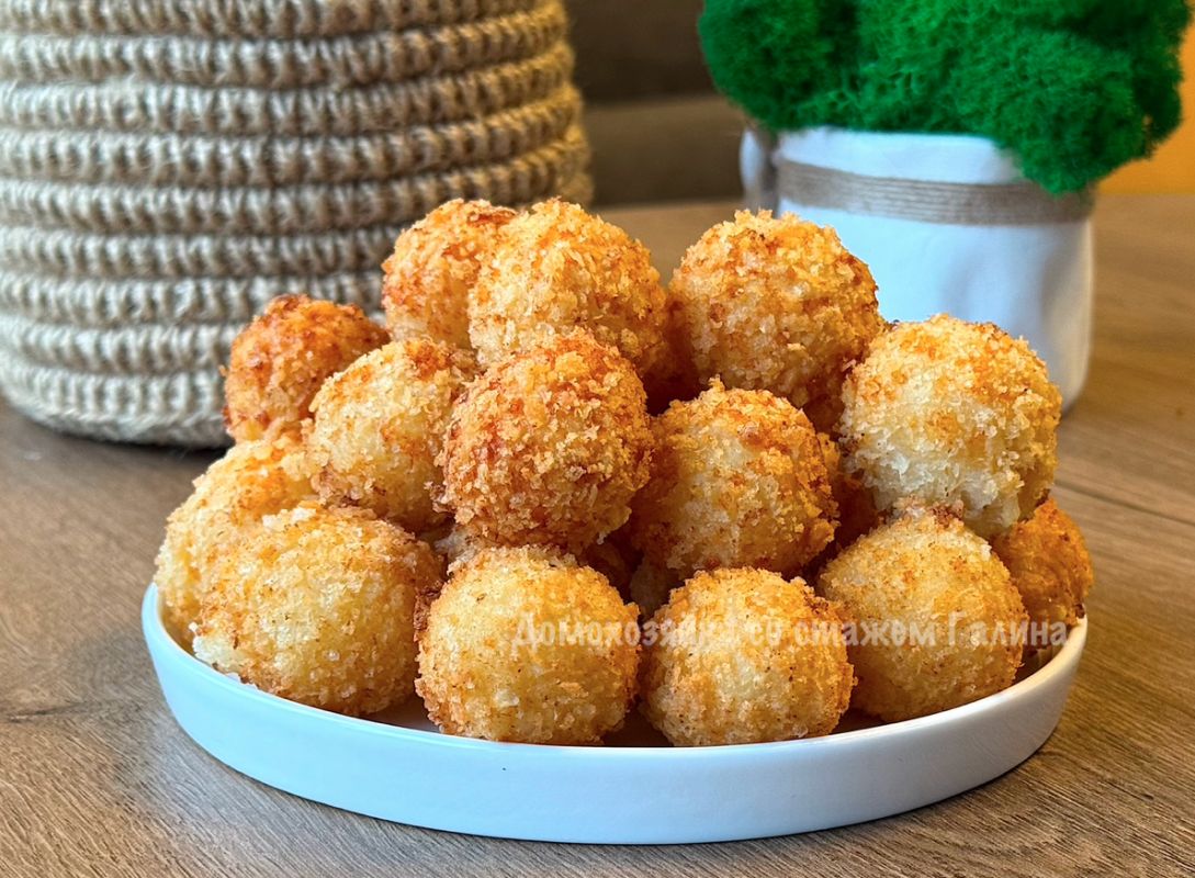 Необычный рецепт: творожно-сырные шарики, которые невозможно не попробовать