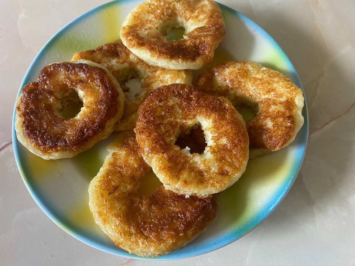 Незабываемые колечки из творожного теста: простой рецепт для чая