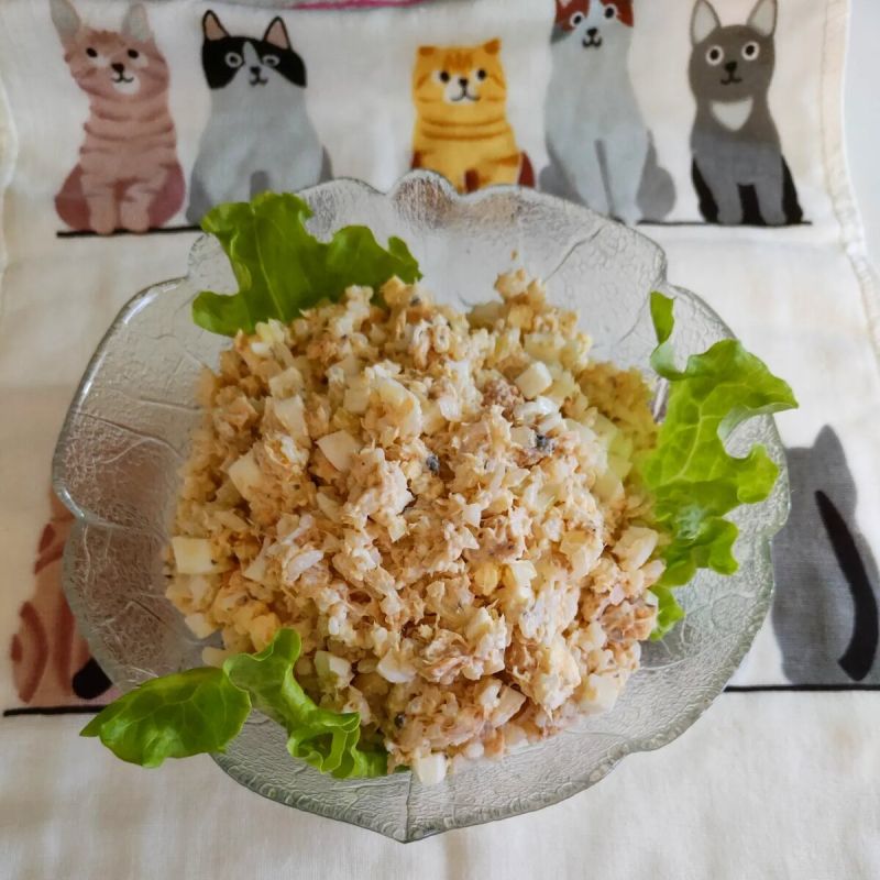 Рисовый салат по рецепту из детства: простое блюдо для праздника