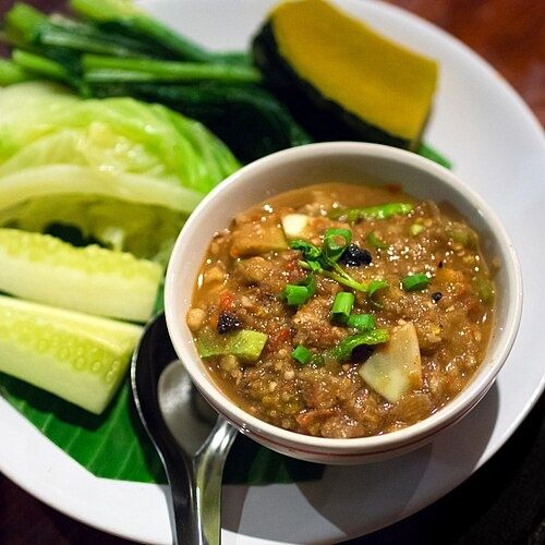 Тайский нам-прик: открытие душевного вкуса традиционной кухни