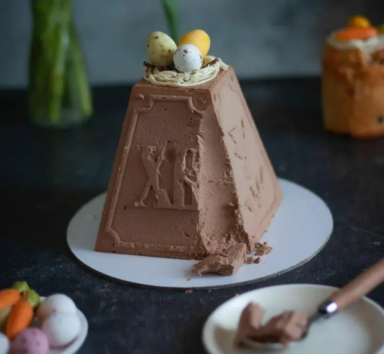 Вкусная пасха с шоколадным акцентом: как приготовить десерт без яиц