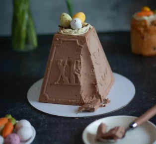 Вкусная пасха с шоколадным акцентом: как приготовить десерт без яиц