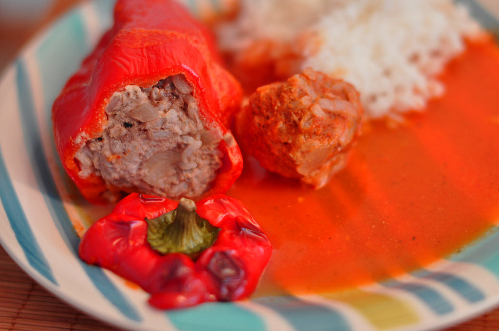 Фаршированные перцы с курицей: легкий и вкусный рецепт без майонеза