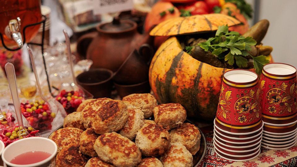 Русская кухня на фестивале: от ухи до пирожков