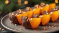 Сладкая соблазнительность: мандариновые дольки, окутанные шоколадом