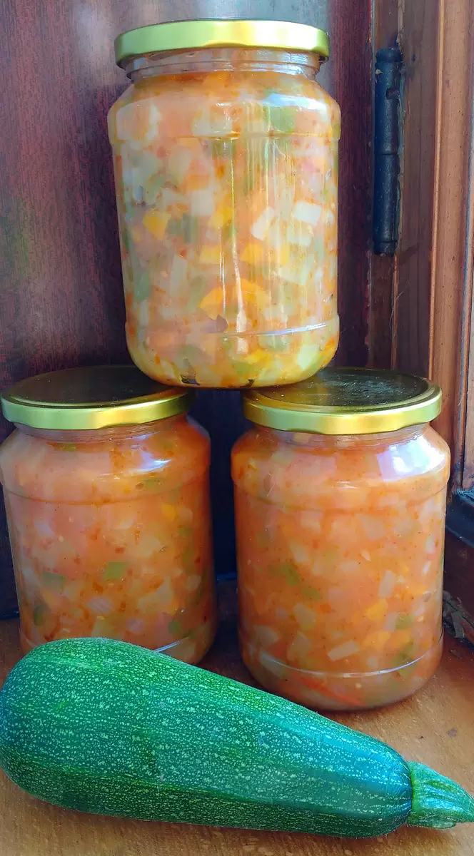 Кабачковая икра по-узбекски: секреты заготовок на зиму