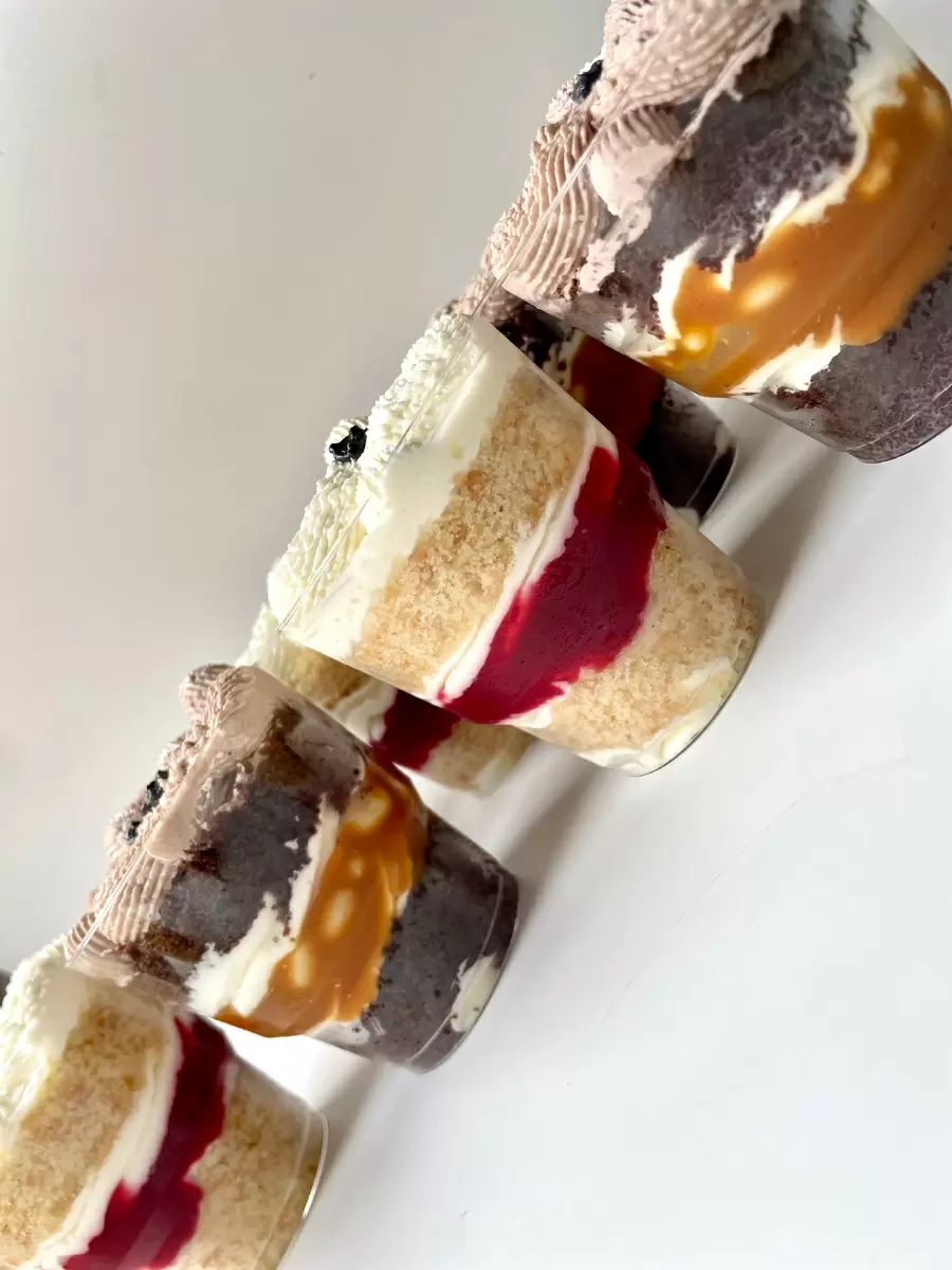 Нежный десерт для любого праздника: секреты создания идеального трайфла