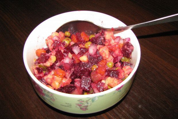 Как приготовить идеальный винегрет с луком и зелеными нотами