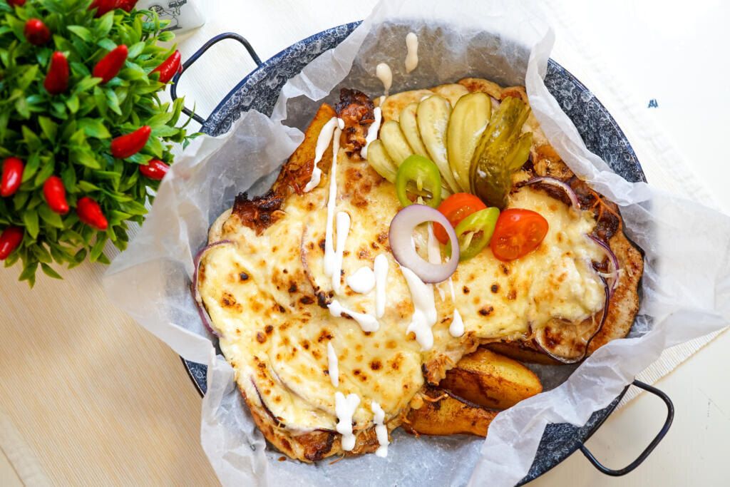 Мясо по-французски: Простой рецепт для вкусного обеда
